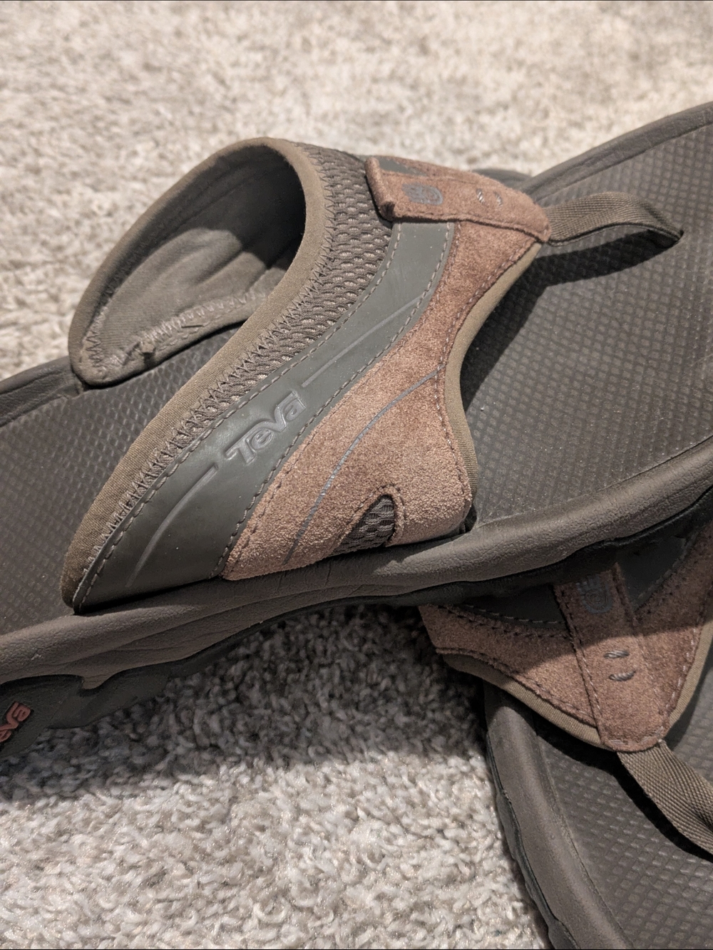 Teva Pajaro Brown Suede Men's Thong Sandals